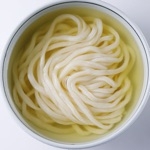うどん　　　　　　　　＼〻〻〻／