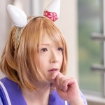篠城戮