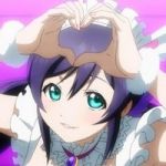 東條　希